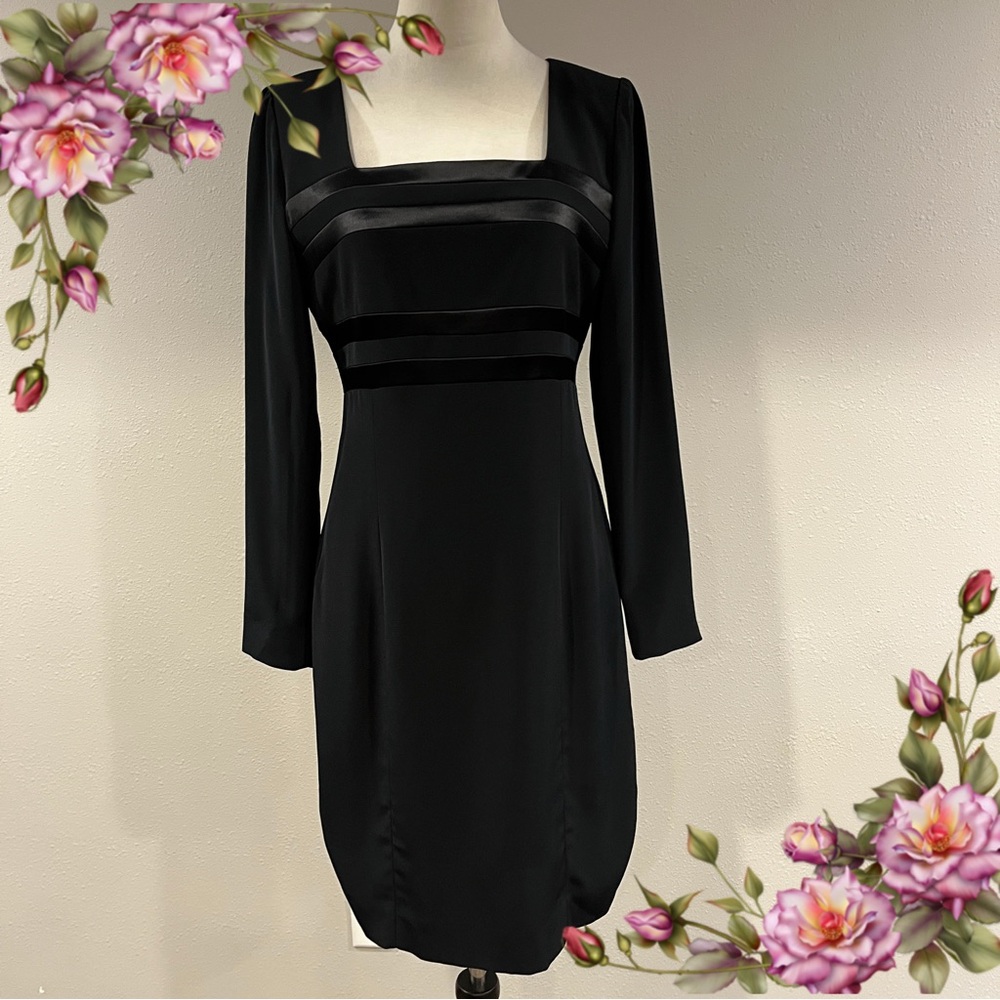 Vintage Elegant‎ Black Long Sleeve square neck mini Dress size 6